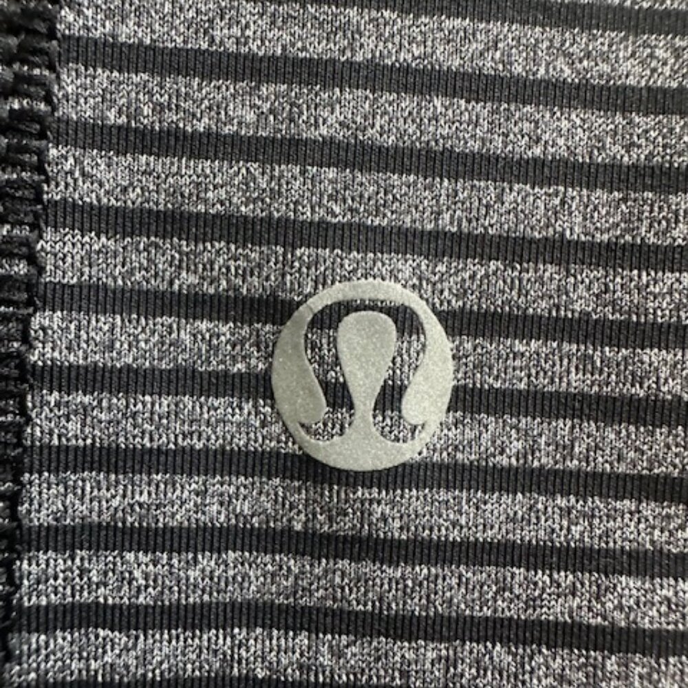 Lululemon Striped Full Length Leggings Size 4 - Picture 9 of 16